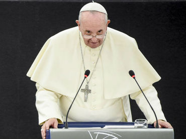 El Papa denunciará violencia a DH de migrantes, señala semanario