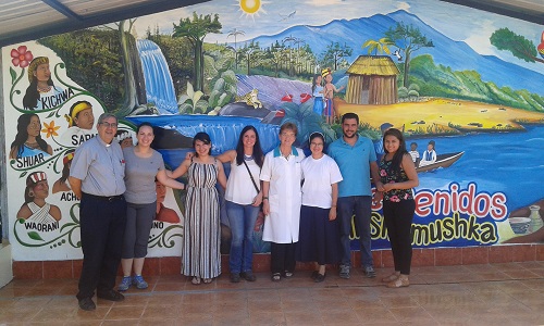 Visita de una delegación de Cáritas Española a los trabajos de acción social