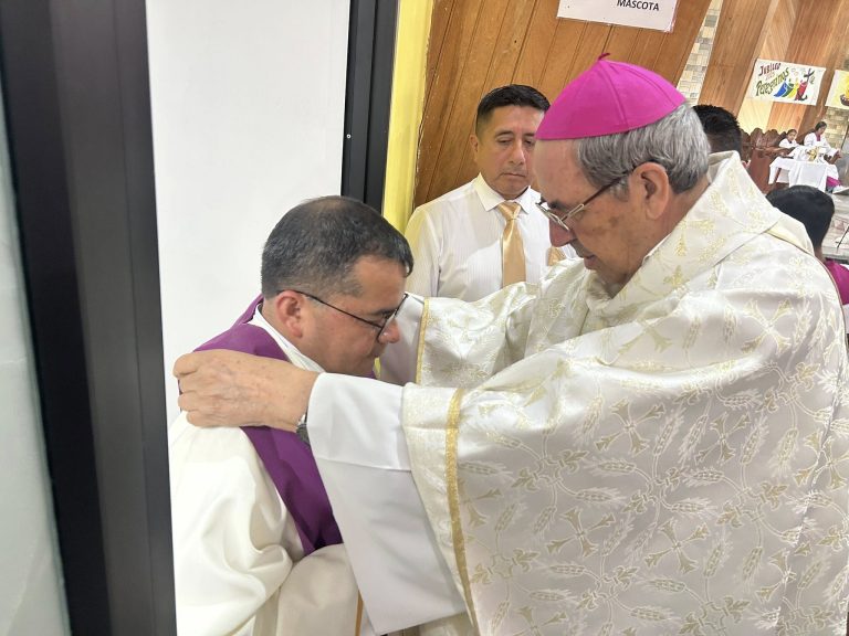 José Castillo nuevo Párroco de la Catedral.