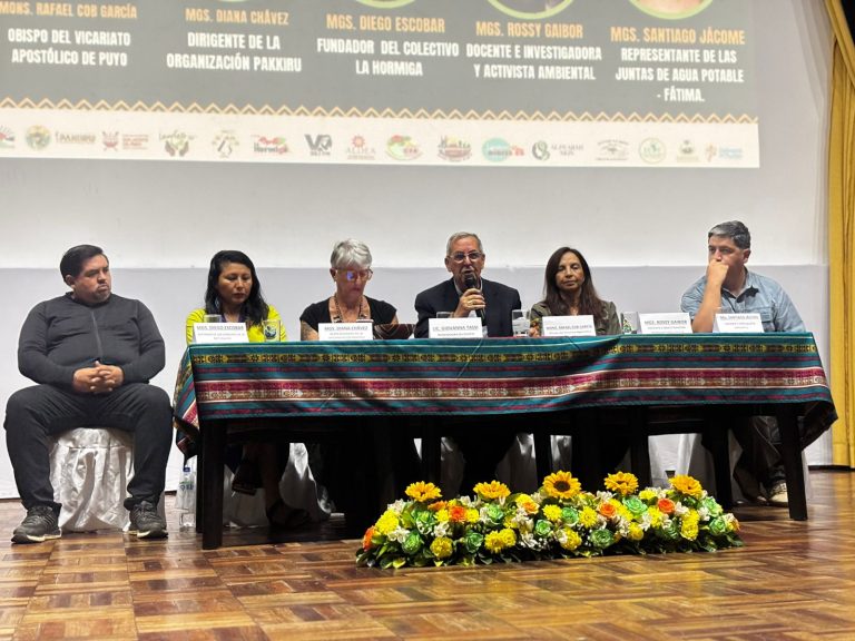 Conversatorio “Pacto por el río Puyo”: voces que defienden la vida y la Amazonía.